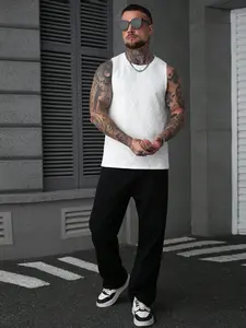 Spring Summer New Breathable Comfort Soft Round Neck Sleeveless Knit Vest Top, Perfect for Workout Sleeveless Gym Wear, Casual Daily Style, All Seasons