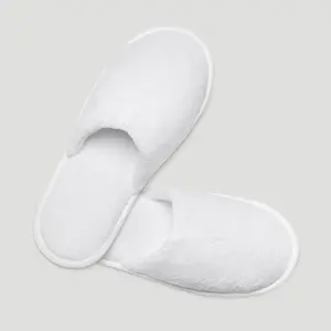 Turquaz White Closed Toe Fleece Warm Slippers Women 6 Pack