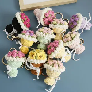 Handmake Crochet Rose Bouquet Keychain Creative Mini Floral Bouquet Knitting Keyrings For Gifts Cute Flower Keychain Wholesale