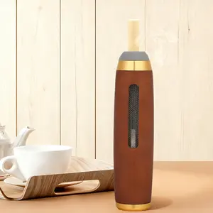 Portable car ashtray - carbon fiber design, anti-spill and anti-smoke smell |   anti-ash leakage - environmentally friendly travel essential (can be placed in cup holder)