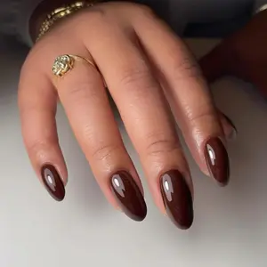 DND DC Walnut Brown 052 Gel and Lacquer Duo nail care nail art fall brown dark chocolate