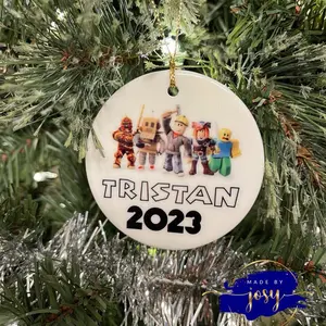 Ornament. Ornament for gamers. Ornaments. Ornament for boys. Ornament for girls. Christmas personalized ornament, Roblox gaming, gaming ornament, gamer gift