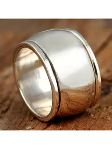 Retro geometric minimalist silver metal ring, wide design, suitable for holiday wear and daily use