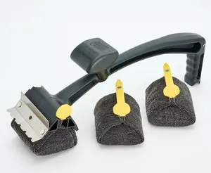 BBQ Daddy Grill Brush w/ 2 BBQ Daddy Refill Heads