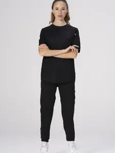Chef Works Unisex Aryes Crew Shirt Chef Works Unisex Aryes Crew Shirt