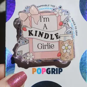 Kindle Girlie Resin Grip, Pink Glitter Acrylic Book Lover Phone Grip, Aesthetic Gift for Her magnetic mount sticky pop socket