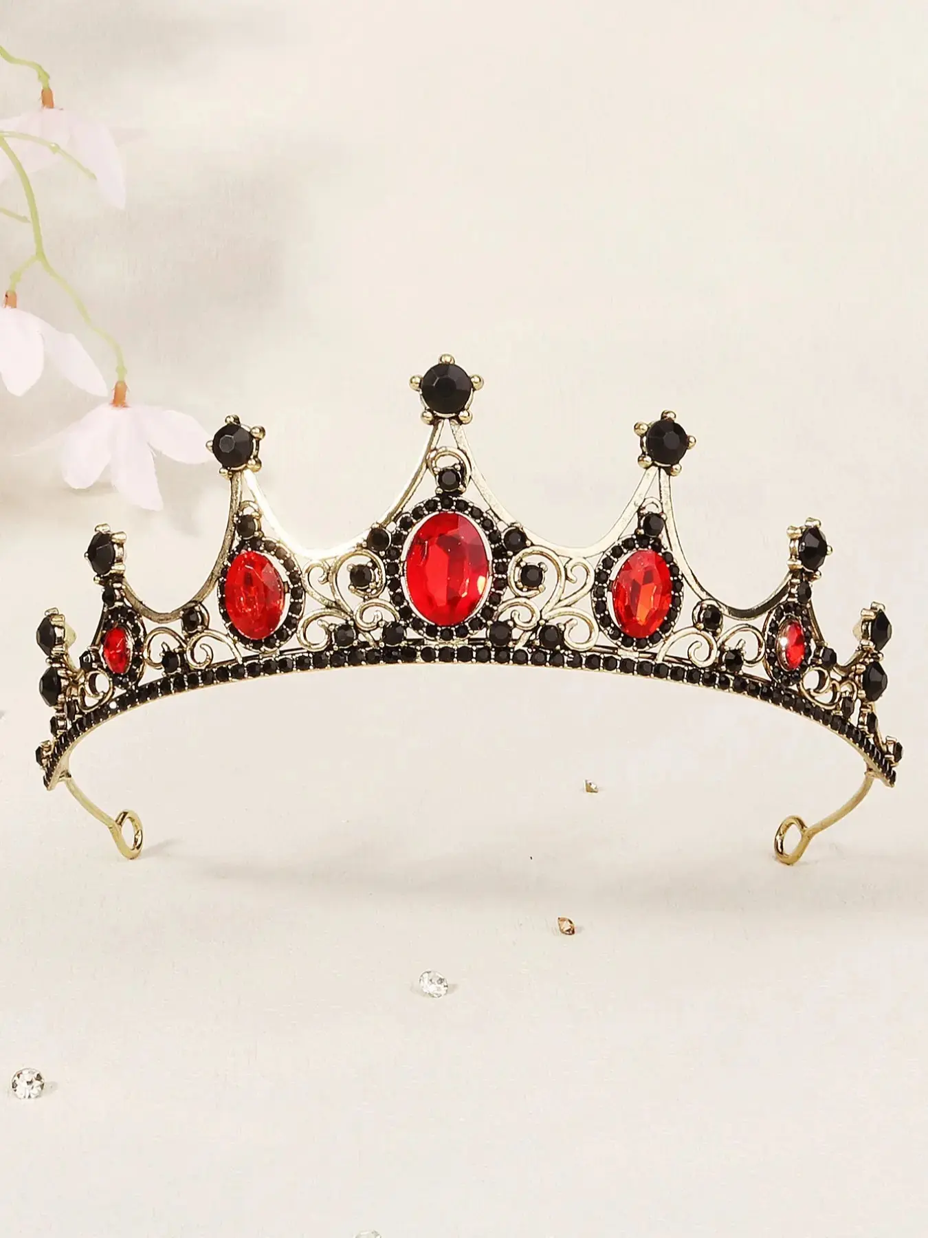 Gothic Bridal Crown Headpiece, Elegant Gothic Design, Perfect for Birthdays, Parties & Events, Stylish Hair Accessory, Hair Crowns
