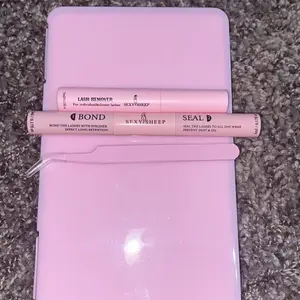 Product Review of Natural Look Eyelash Extensions Set with False Lashes, Tweezers, Glue, Remover and Fixer, Professional Accessories for Women's Summer Makeup from T**t