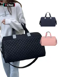 Lightweight Travel Sports Duffel Bag, Travel Essentials Bag, Easy to Carry Weekender Luggage, Durable Gym & Outdoor Use, Perfect for Weekend Getaways, Travel Duffle Bag
