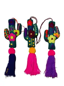 Cactus Pom Pom, Decor