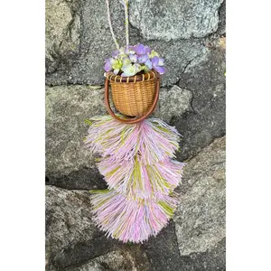 Nantucket Basket Pom