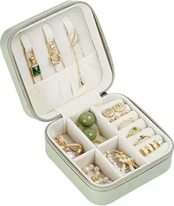Compact Travel Jewelry Organizer Box – Portable Mini Storage Case for Rings, Earrings & Necklaces, Ideal Gift Choice for Women and Girls
