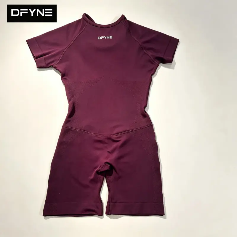 DFYNE Women's Seamless Workout Romper, Backless Short Sleeve Yoga Jumpsuit One Piece Activewear with Sculpting Fit for Gym, Pilates, Fitness & Everyday Wear