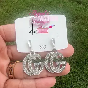 Thyra's Fashion Boutique Stunning Earrings Model 263 Sparkling Design Jewelry Accessory