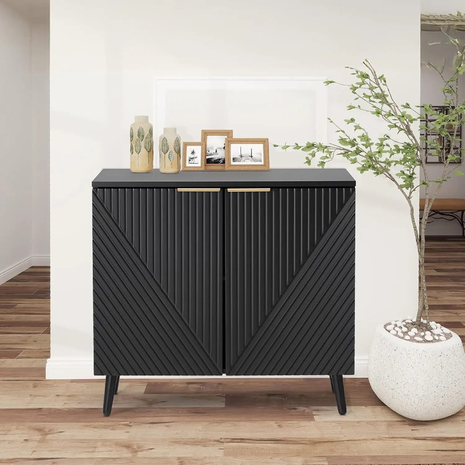 EROmmY Sturdy Fluted Black Wood Storage Buffet Cabinet - Rectangular Pressed Wood Cabinet with Adjustable Shelf, Modern Black and Gold Sideboard for Living Room, Home Library, Coffee Bar, Pressed Wood Cabinets