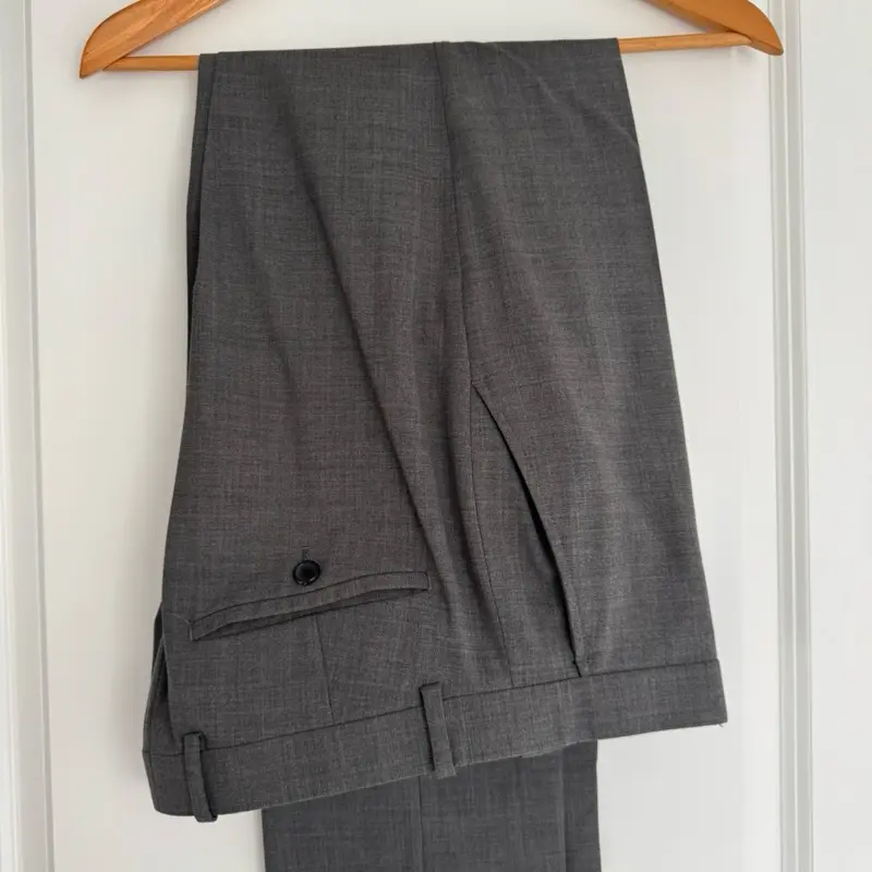 Theory Wool Pant Size 30 Great for Client Meetings Dark Gray Formal Wear