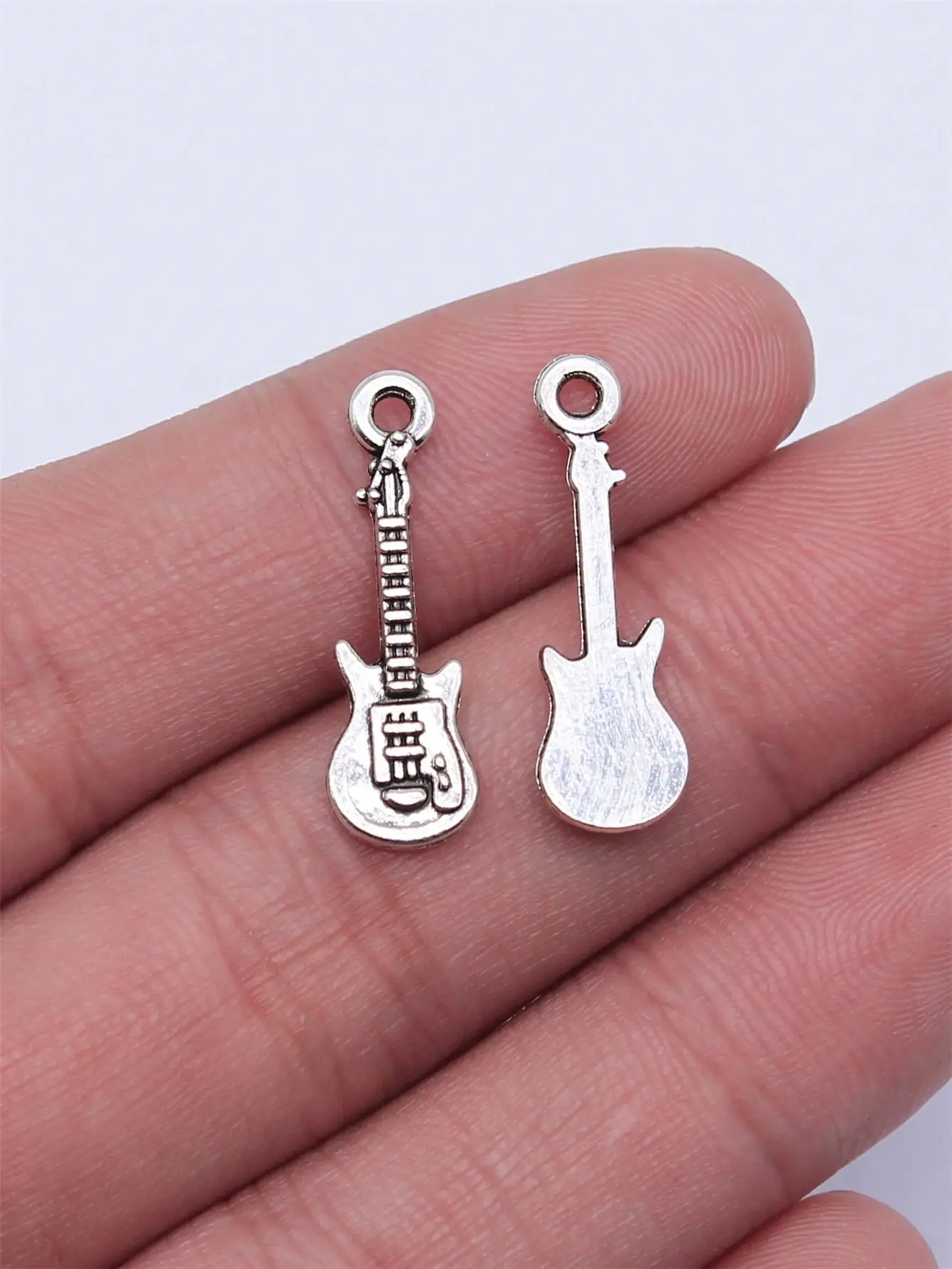 20pcs Cute Guitar Design Pendant Suitable For Jewelry Making