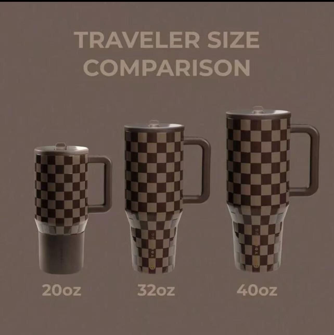 Hydrojug Traveler 40-ounce double-layer stainless steel flip-top stainless steel water bottle, can be placed in the cup holder, leak-proof bottle, with rubber base.