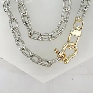 Thread Chain Choker - Silver Chain with Clasp, Adjustable Length, Versatile Design for Everyday Wear