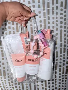 BEAUTY TRAVEL SET WITH BAG