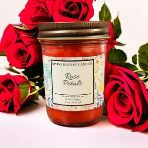 Rose Petals 8 oz Candle