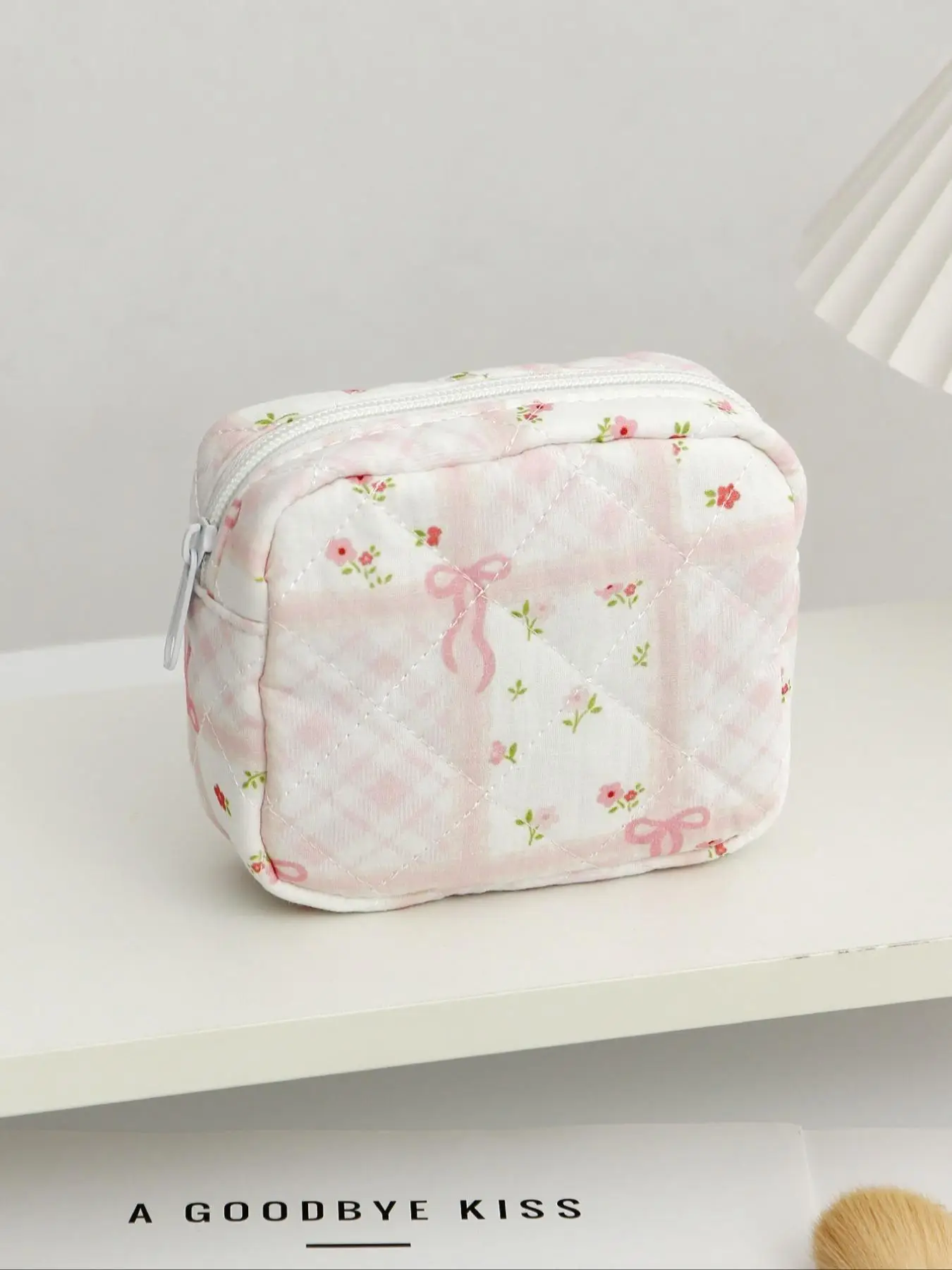 All Over Print Makeup Bag, Large Capacity Cosmetic Storage Bag, Zipper Makeup Organizer Pouch, Versatile Storage Bag for Travel, Gym, Office, Home