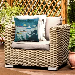 Lush Decor MARINA Indoor/Outdoor Power Loomed Easy Care Pillow - Traditional Graphic Fall Animal Colorful  (Lake Life)