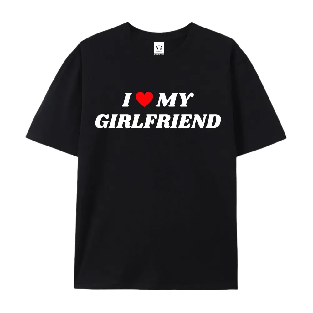 Women's "I Love My Girlfriend" Slogan T-Shirt, Short-Sleeve Cotton Crewneck Top with Heart Symbol, Romantic Relationship Message Fashion Apparel, Valentine's Day Gift Unisex Retro Casual Outfit