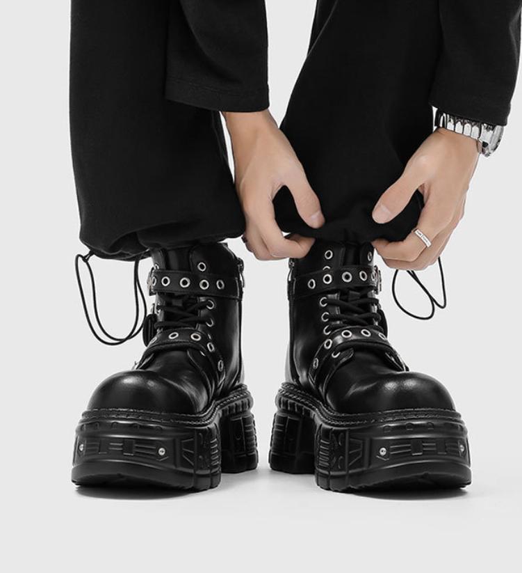 Men's Dark Punk Platform Boots Belt Decor Silhouette Flattering Street Fashion 2026 New