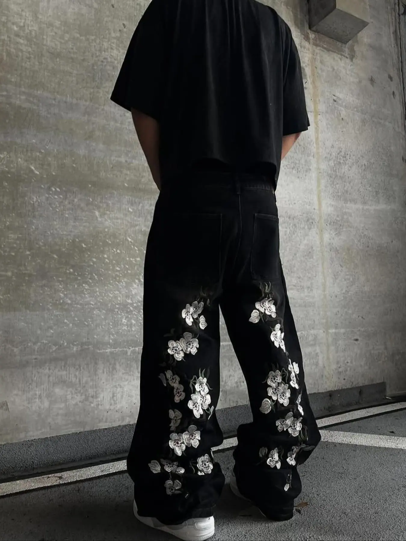 Y2K Sakura Embroidered Loose Baggy Wide Leg Oversized Jeans, Aesthetic Streetwear Street Style Casual Vintage Denim Floral Embroidery Jeans for Women, Denim Jeans Pants