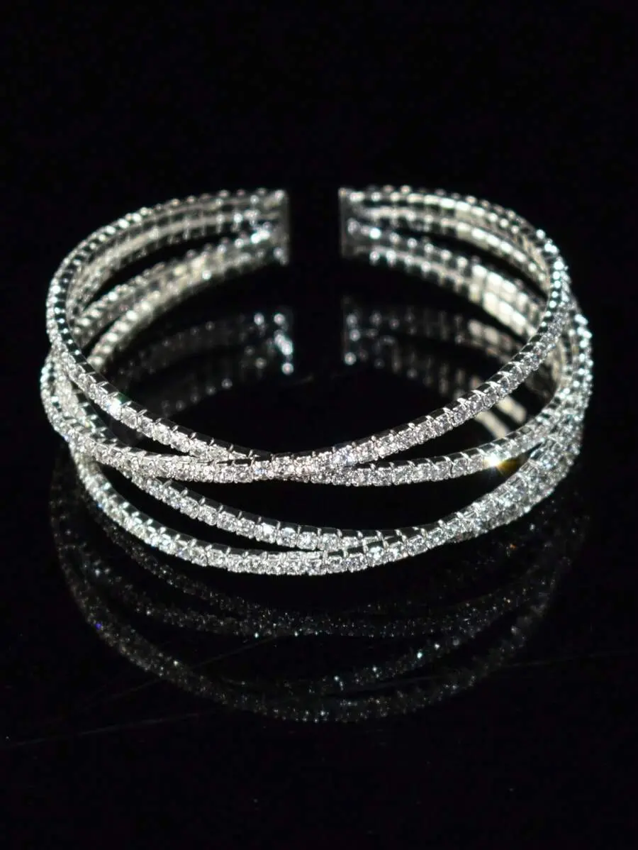 Female Glamorous Iron Alloy Cuff Bangle, Rhinestones Decor Costume Jewelry Accessory, One-Size