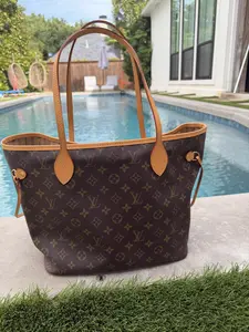 Pre-owned Louis Vuitton Canvas Tote Bags Monogram Neverfull MM