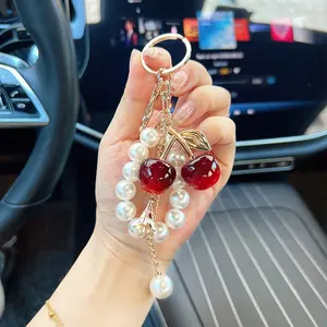 Creative Cherry Car Keychain Pendant, Pearl Beaded Key Chain Decor, Unique Women's Gift, Fashionable Bag Charm Accessory, Trendy Cute Keychain