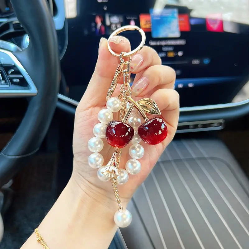Creative Cherry Car Keychain Pendant, Pearl Beaded Key Chain Decor, Unique Women's Gift, Fashionable Bag Charm Accessory, Trendy Cute Keychain, Fashionable Alloy Keychain, Keychains Cute