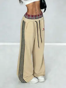 [Bestseller] Women's Plaid Waist Heart Embroidery Wide Leg Sweatpants. Soft knit fabric, side stripe, loose fit, Casual. American vintage style for streetwear, campus & daily wear.