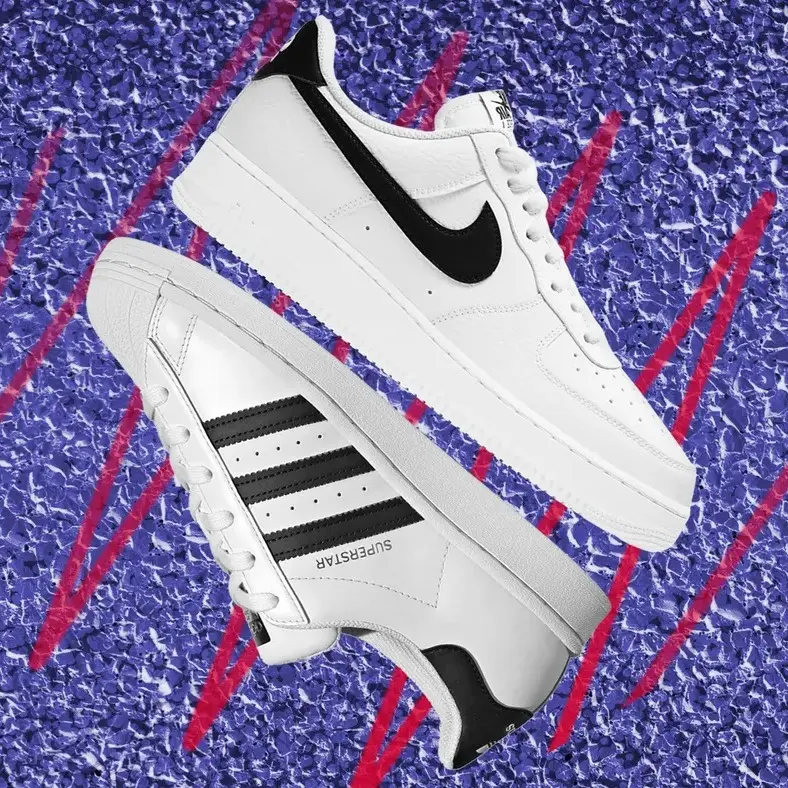 LUCKY FINDS SNEAKERS