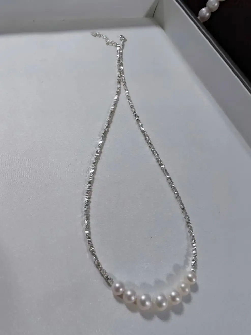 NO.05-A versatile smiling collarbone chain