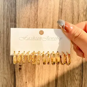 Hoop earrings set C-shaped geometric twist earrings for women, daily matching