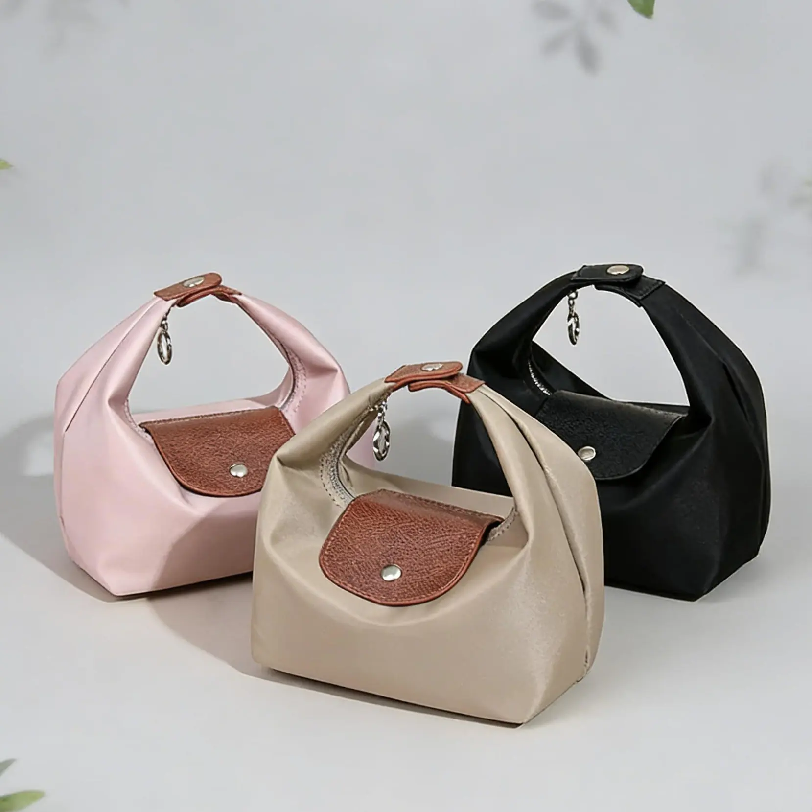 Women's Casual Everyday Hobo Handbag Shoulder Purse - Waterproof, Large-Capacity Crossbody Bag with Adjustable Strap, Fabric, Zipper, Sturdy Leather Trim, Lightweight, Strap Women's Crossbody & Shoulder Bags
