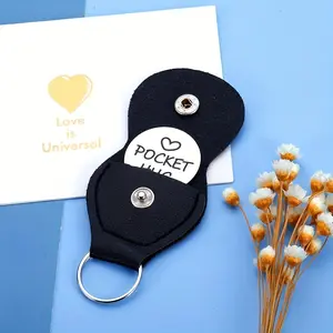 Men's Pocket Hug Symbol Keychain Pendant, Inspirational Jewelry for Daily Encouragement, Perfect Gift for Him, Unique Accessory for Everyday Use