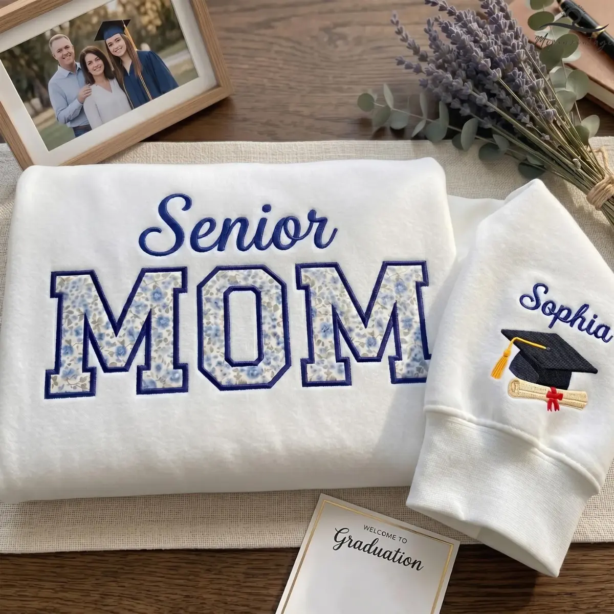 [Leave A Note About Custom Name] Senior Mom Embroidered Sweatshirt, Floral Senior Mom Crewneck, Graduation Gift for Mom, Proud Senior Mom Pullover, Personalized Mom Graduation Sweatshirt, Class of 2027 Mom Gift for Her