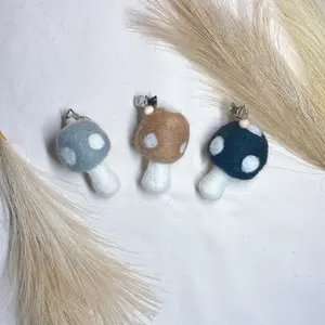 Mushroom Reusable Clip-On Oil Diffuser