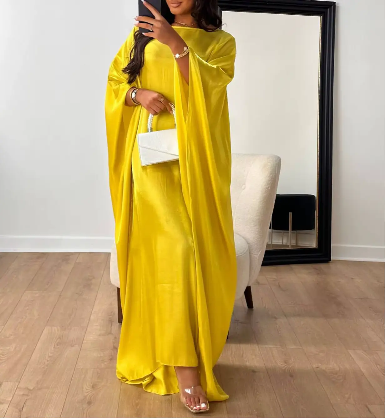 Amanda batwing abaya