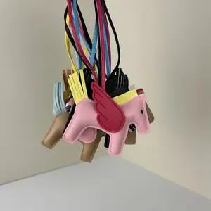 pony charm(Random color)