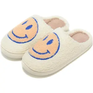 Smiley Face Slippers for Women Men – Fuzzy Memory Foam Indoor Outdoor House Shoes, Warm Cozy Plush Non-Slip Slides, Cute Retro Furry Slippers, Soft Fluffy Couple Slippers, Anti-Skid Winter Home Footwear for Women & Men, Foam Shoes, non slip slippers