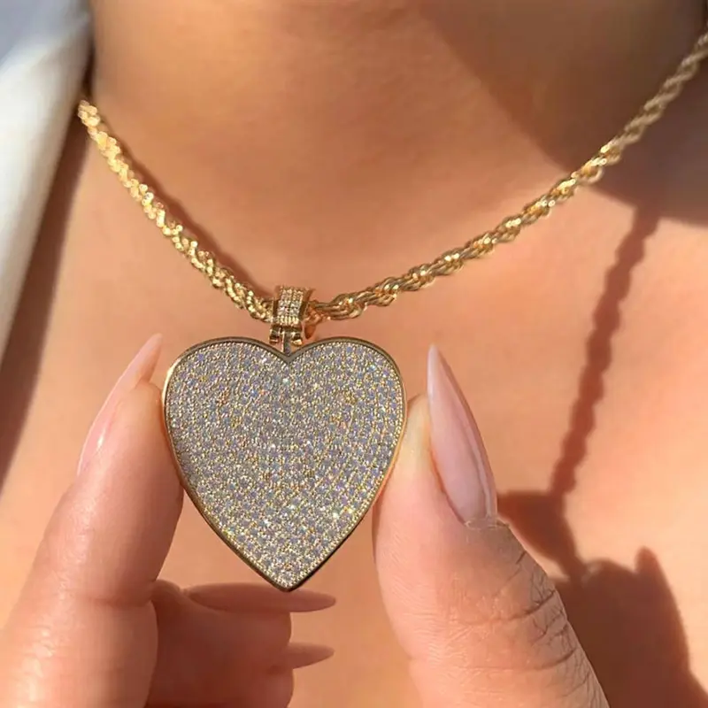 Heart Shaped Pendant for Women, 14K Gold Plated Necklaces, Zirconia Heart Necklace with 2/3mm Rope Chain, Simple Cute Minimalist, Gold Dainty Necklace, Birthday Gift Ideas, Cute Necklaces