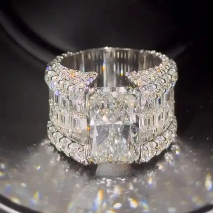 【1288】Jorrio Luxury Radiant Cut Wide Band Engagement Ring - Bling Effect, Meaningful Gift Option, Aligns with Engagement Ring Trends, Ideal for Anniversaries/Birthdays