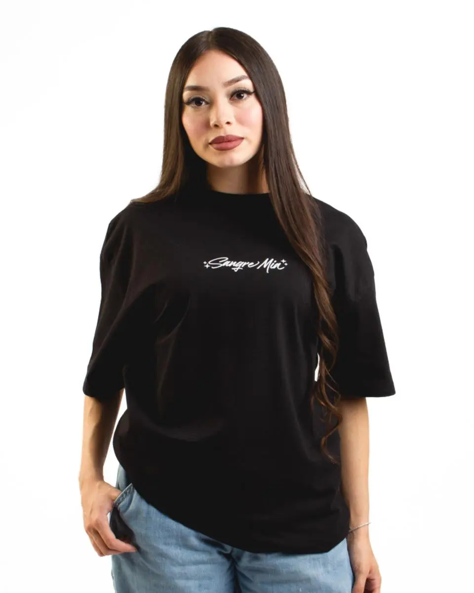 Hecho con amor t-shirt