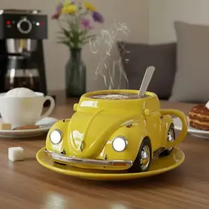 Vintage Beetle Car-Shaped Coffee Travel Mug, Leakproof & Microwave-Safe, Durable Resin & Stainless Steel, Perfect Gift for Coffee Lovers