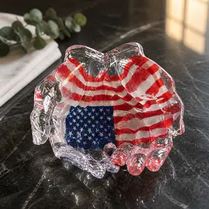 patriotic hand dish